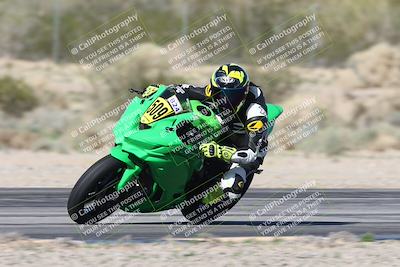 media/Jan-15-2026-Racers Edge (Thu) [[dfebeb70ab]]/3-B Group/Session 4 (Turn 6 Inside)/